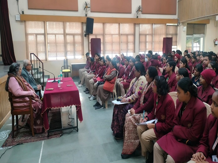 Classes 9 and 11 interact with School chairman Mr Goradia on the issue of language in India